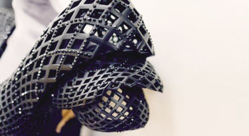 Dita Von Teese 性感呈现首个3D打印服装